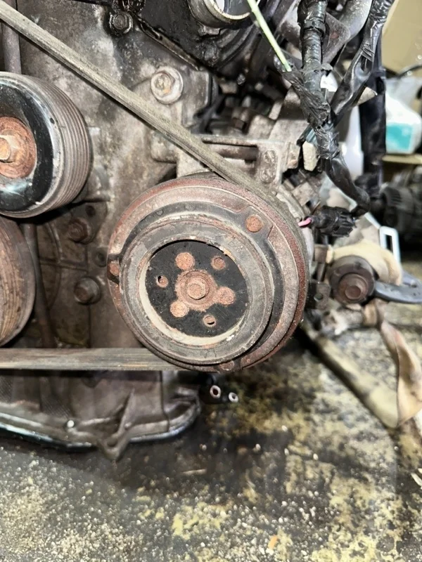 Компрессор кондиционера Infinity G37 926001CB0A VQ37HR