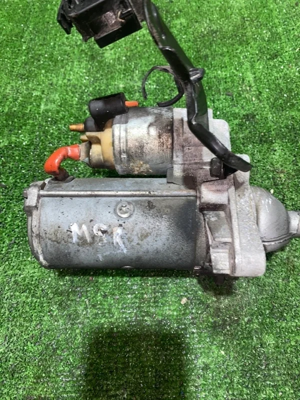 Стартер Nissan X-Trail 23300JG70A T31 M9R