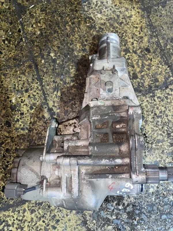 Раздаточная коробка Mitsubishi Outlander 3200A147 XL 6B31