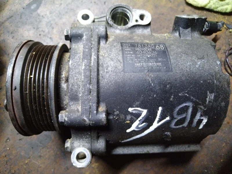 Компрессор кондиционера Mitsubishi Outlander 4B12