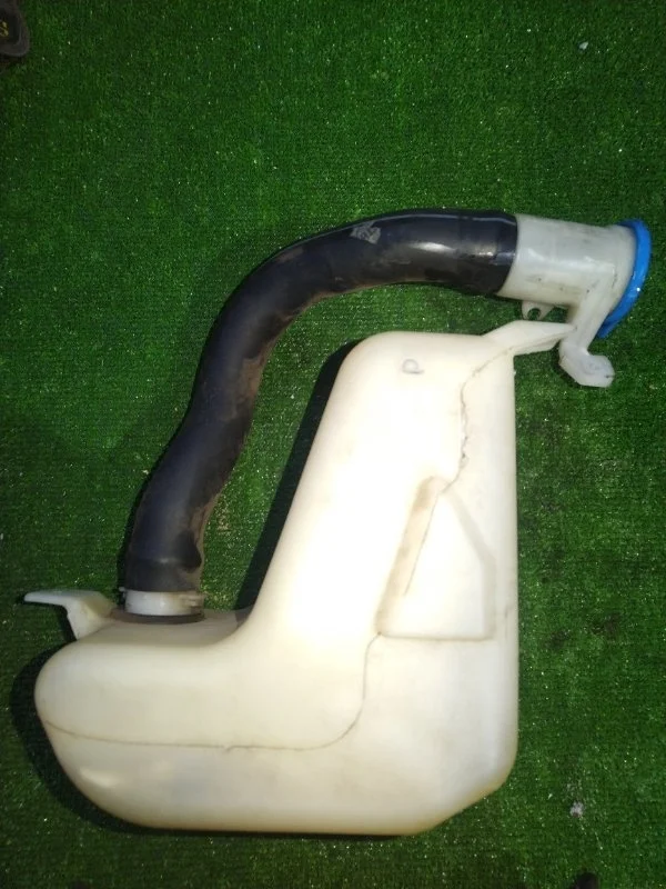 Бачок стеклоомывателя Land Rover Freelander AWR4763 25K4F 2.5