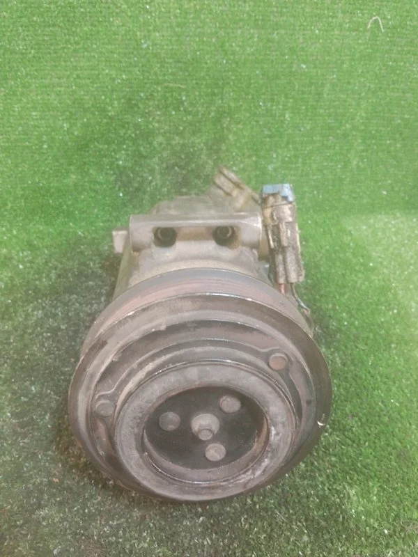 Компрессор кондиционера Chevrolet Cruze 13250596 F18D4