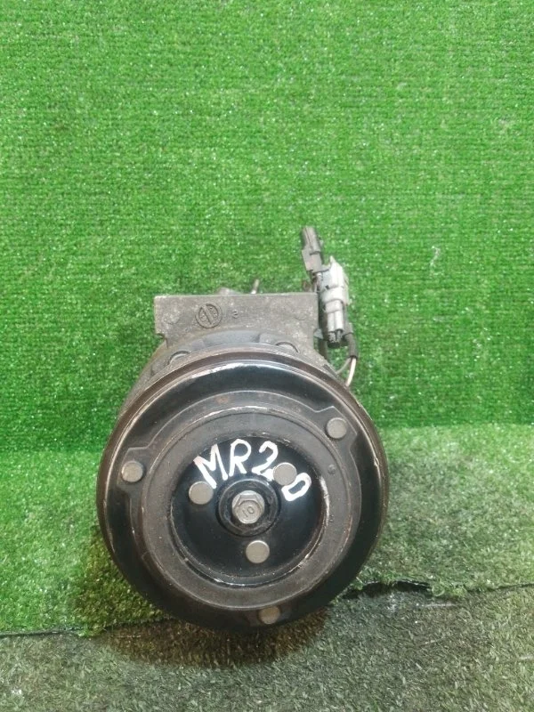 Компрессор кондиционера Nissan X-Trail 92600EN20A MR20DE