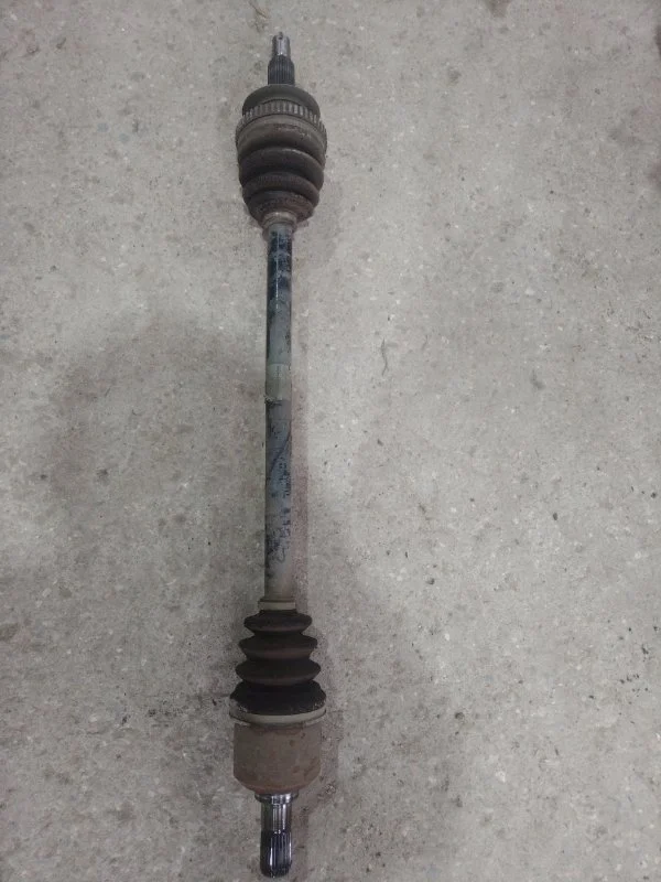 Привод Hyundai Santa Fe 496002B010 CM D4EB 2.2