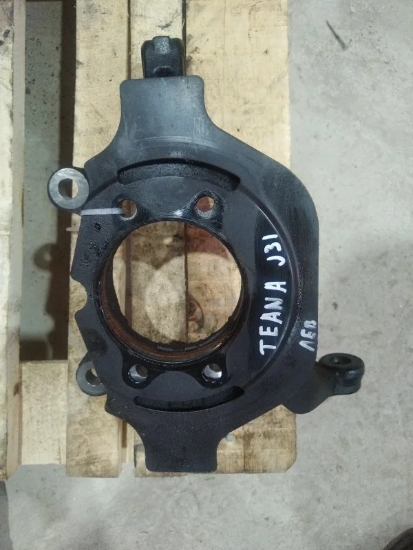 Кулак поворотный Nissan Teana 2005 40015CN000 J31 VQ23DE, передний левый