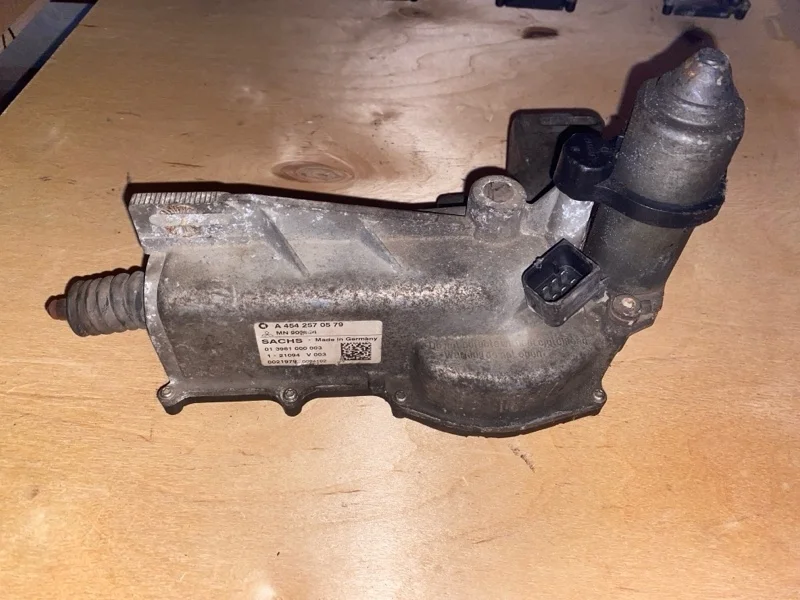 Актуатор сцепления Mitsubishi Colt MN900584 Z25A 4A91