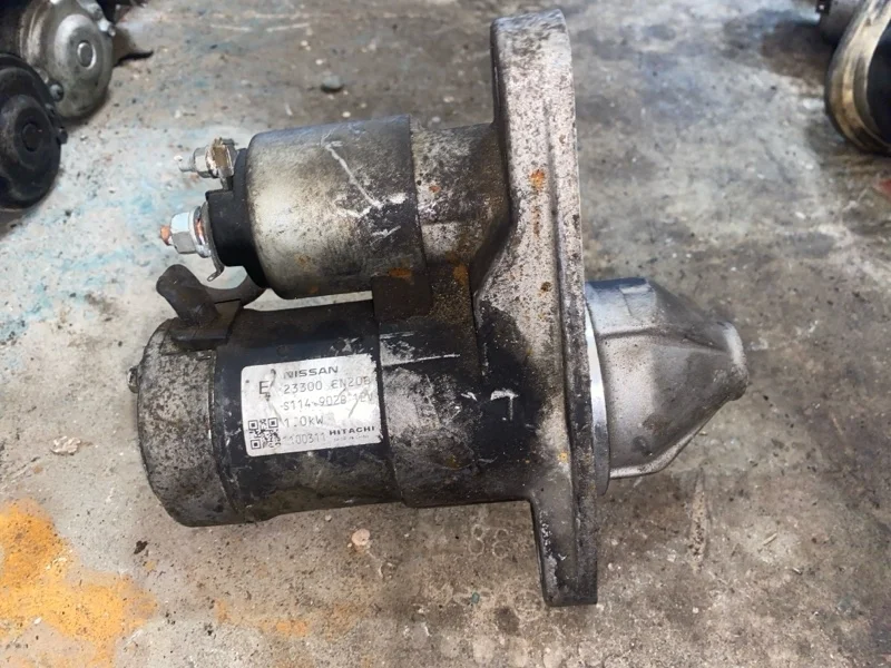 Стартер Nissan X-Trail 23300EN20B T31 MR20
