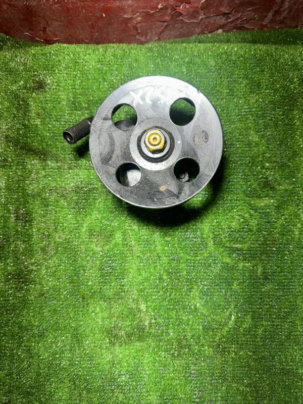 Насос гидроусилителя руля Chevrolet Epica 96475856 X25D1 2.5