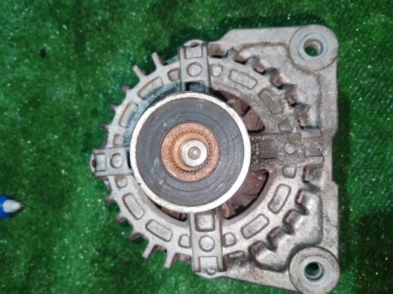 Генератор Nissan X-Trail 23100EN00B T31 MR20DE 2.0