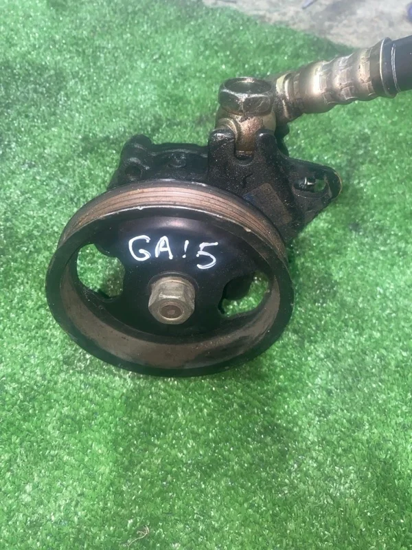 Насос гидроусилителя руля Nissan Pulsar 491101M000 GA15DE