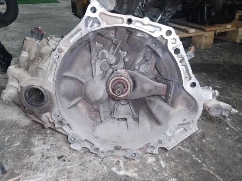 МКПП Toyota Corolla 2007 3030012A90 1ZR-FE 1.6