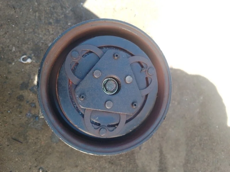 Компрессор кондиционера Nissan Cube 2005 92600AX020 CR14DE 1.4