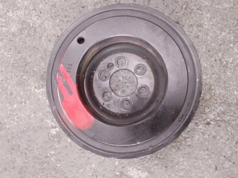 Шкив коленвала Volkswagen Passat 2005 06F105243H B6 BWA 2.0