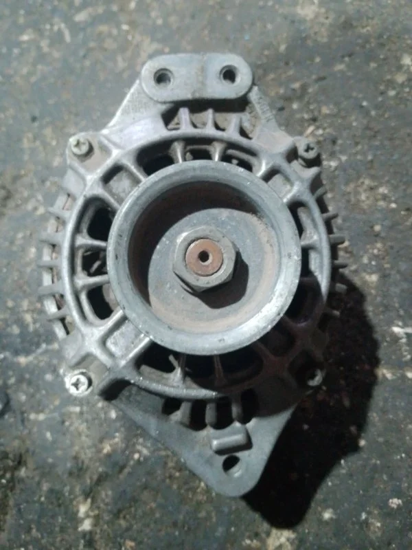 Генератор Mitsubishi Pajero MD141855 V20-V40 6G72