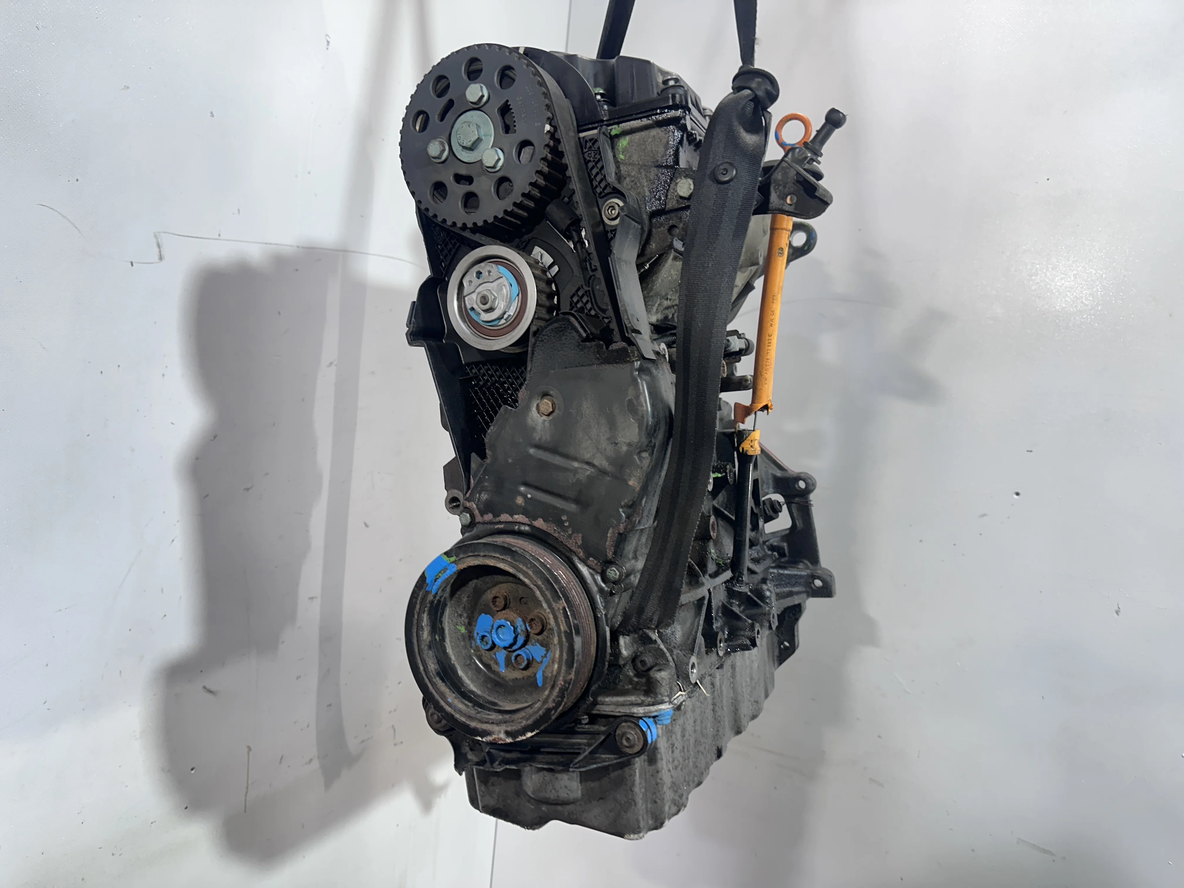 Двигатель BDJ  AVQ,BDJ,BDK,BJB,BKC,BST,BXE 2.0 SD