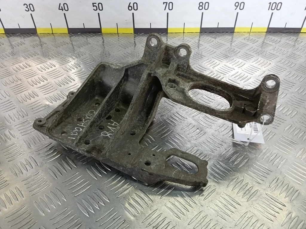 Кронштейн двигателя (ДВС) NISSAN QASHQAI I (2006—