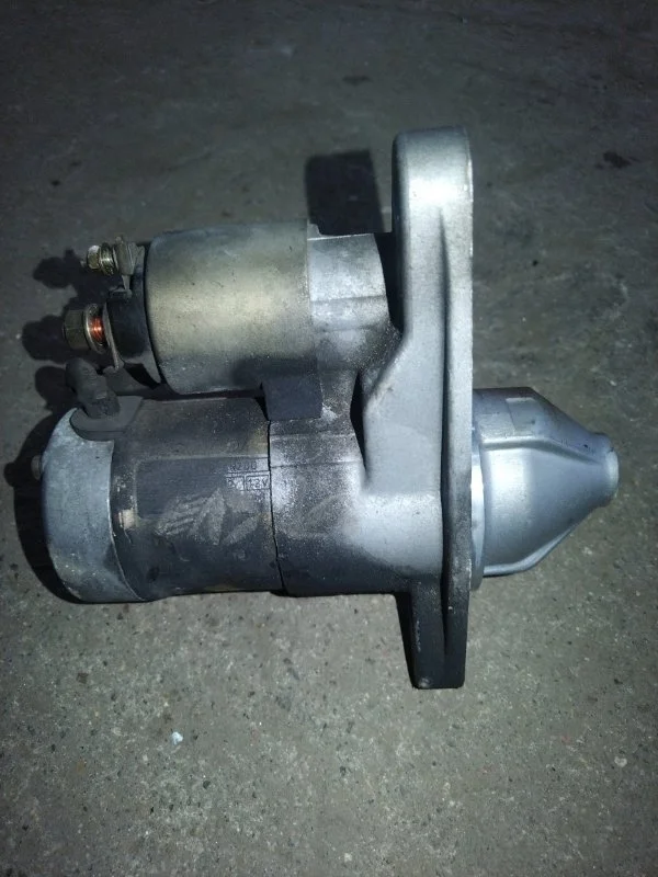 Стартер Nissan X-Trail 23300EN200 T31 MR20DE 2.0