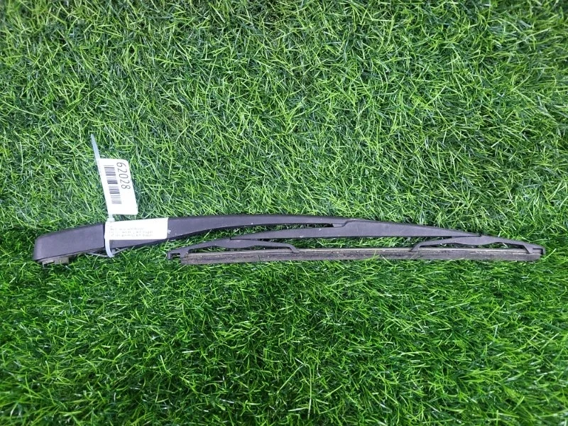 Дворник / Поводок стеклоочистителя Opel Zafira B 13145552 L75 Z16XER, задний