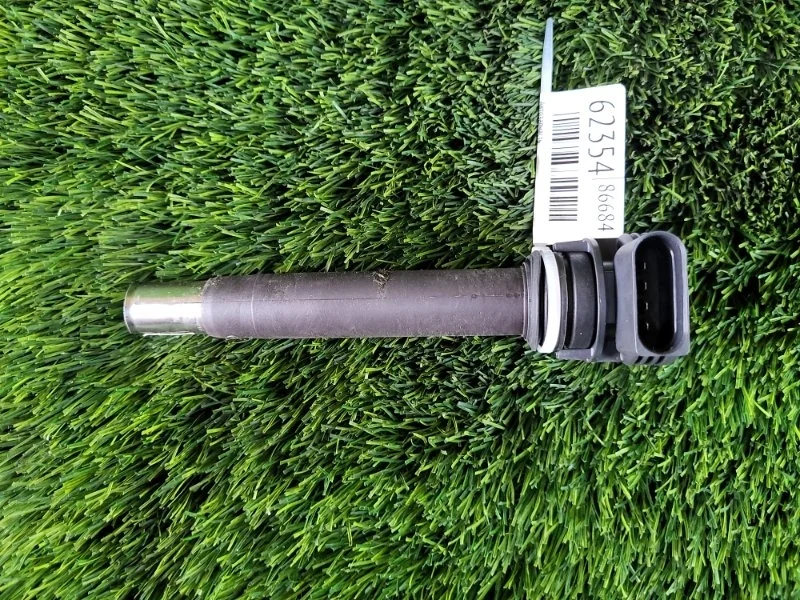 Катушка зажигания Volkswagen Tiguan 2011 06H905115A 5N CCZ 2.0T