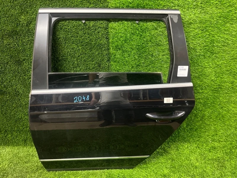 Дверь Volkswagen Passat 2006 3C9833055F B6 VARIANT BWA 2.0T, задняя левая