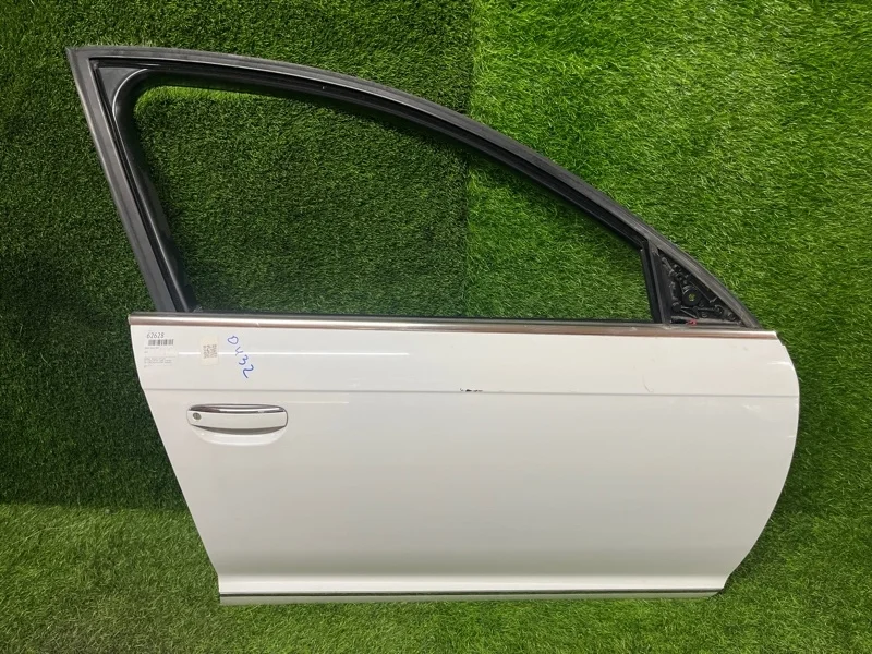 Дверь Audi A6 2010 4F0831052F C6 CAJ 3.0, передняя правая