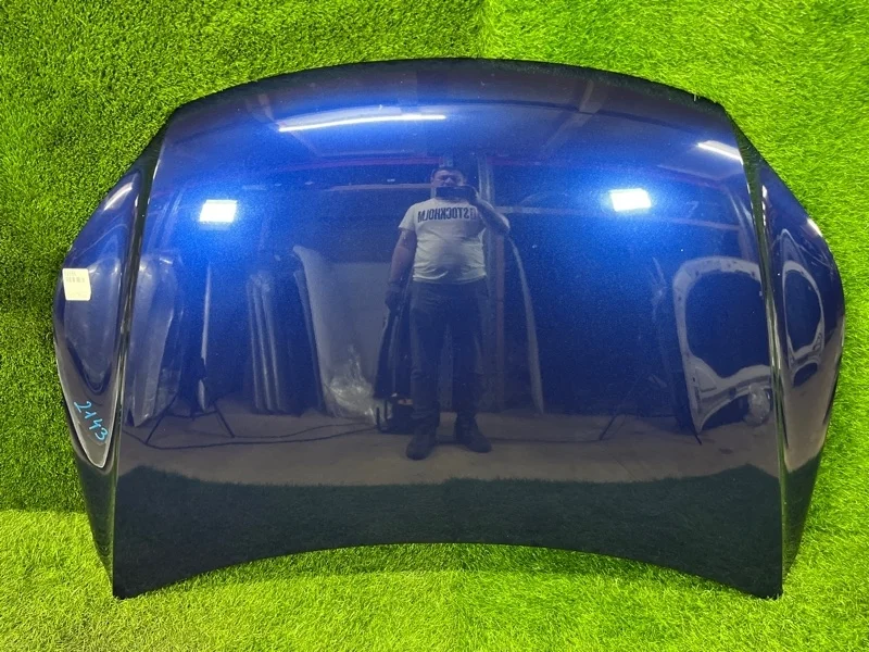 Капот Volkswagen Tiguan 2009 5N0823031D 5N CAW 2.0T