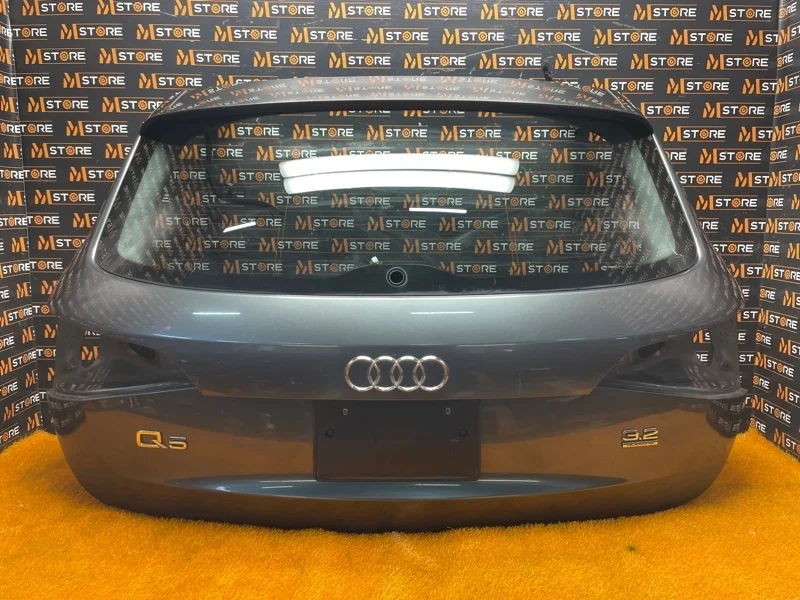 Крышка (дверь) багажника Audi Q5 2009 8R0827023C 8R CALB