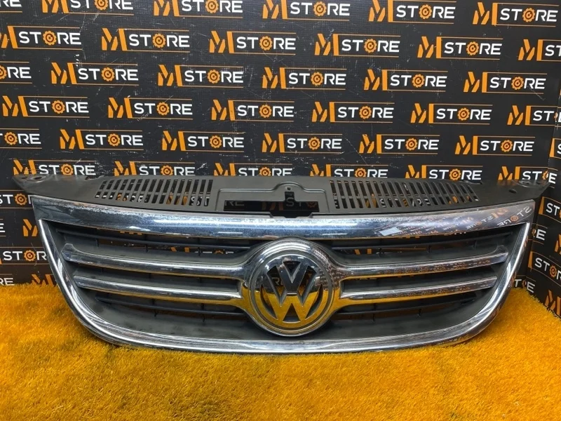 Решетка радиатора Volkswagen Tiguan 2009 5N0853653A 5N CAW