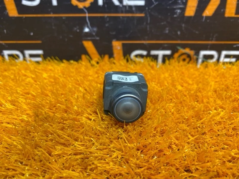 Камера переднего вида Audi A6 2012 7P6980551C C7/4G CHJ, передняя