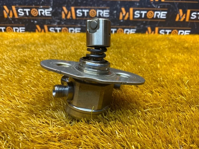 ТНВД Bmw 5-Series 2012 13517584461 F10 N20B20A