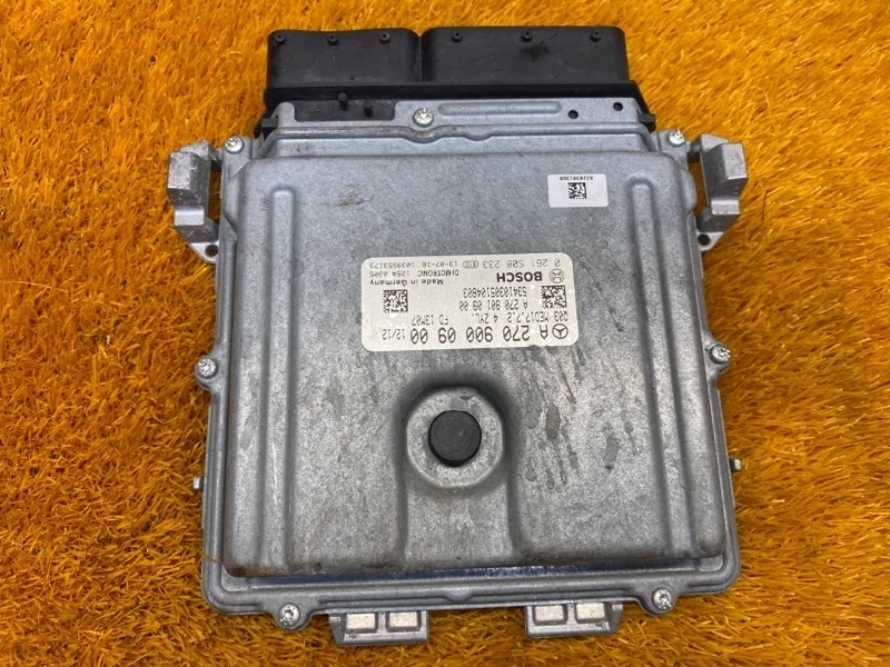 Блок управления ДВС Mercedes-Benz A-Class 2013 A2709000900 W176 270.910
