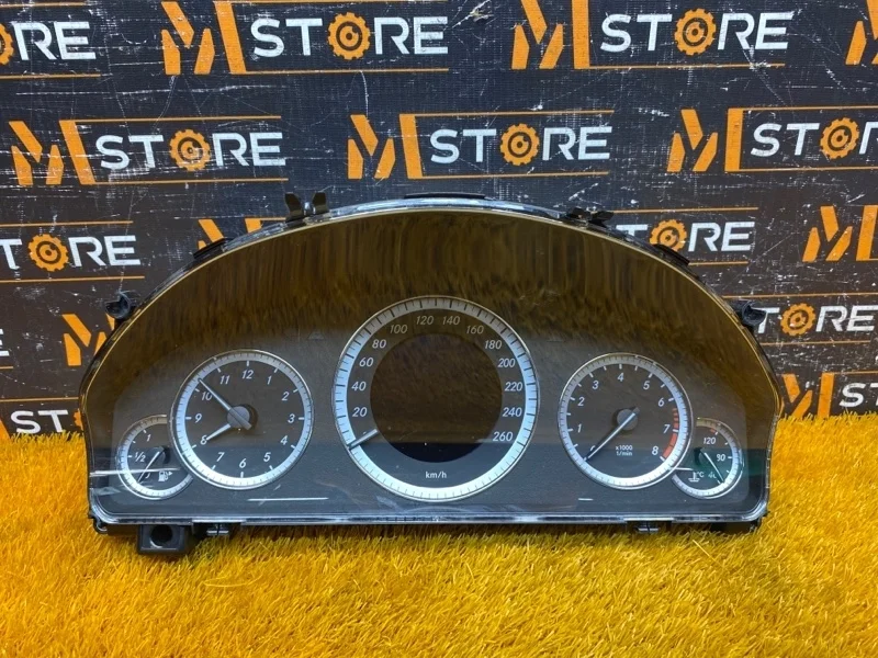 Щиток приборов Mercedes-Benz E-Class 2011 A2129003213 C207 276.957