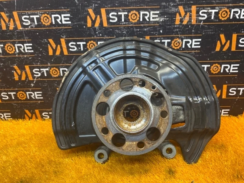 Ступица Mercedes-Benz A-Class 2013 A2463320100 W176 270.910, передняя левая