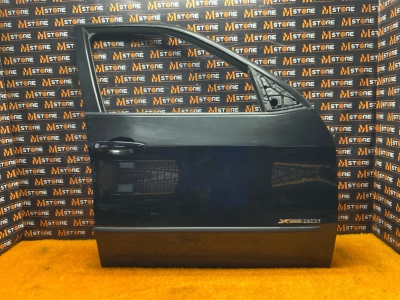Дверь BMW X5 2009 41517211424 E70 N52B30A, передняя правая