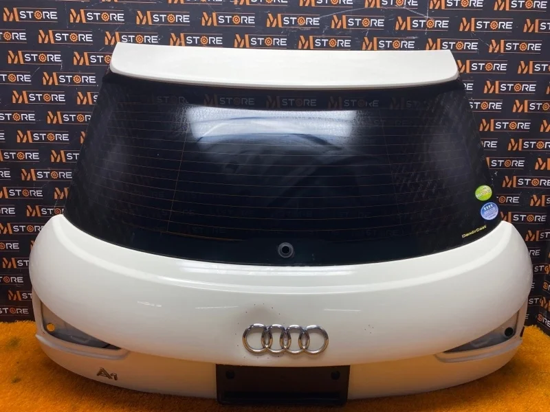 Крышка (дверь) багажника Audi A1 2011 8X3827023 8X CAX