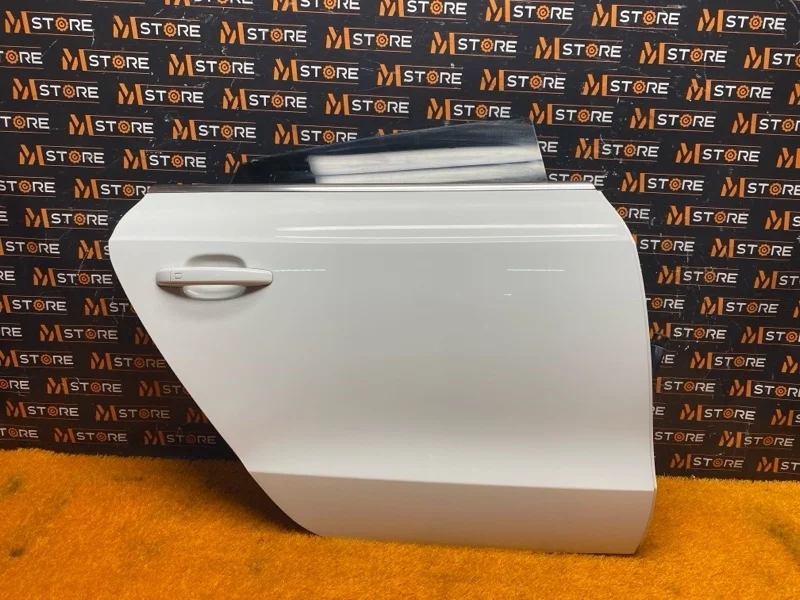 Дверь Audi A5 2015 8T8833052D 8T CDNC, задняя правая