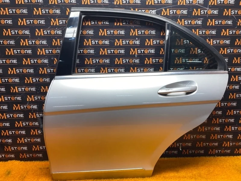 Дверь Mercedes-Benz C-Class 2007 A2047300105 W204 271.950, задняя левая