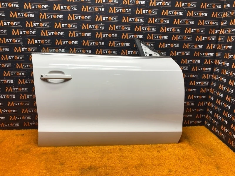 Дверь Audi A5 2015 8T8831052C 8T CDNC, передняя правая