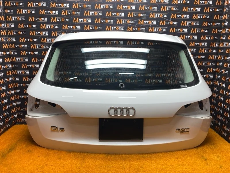 Крышка (дверь) багажника Audi Q5 2011 8R0827023C 8R CDNC