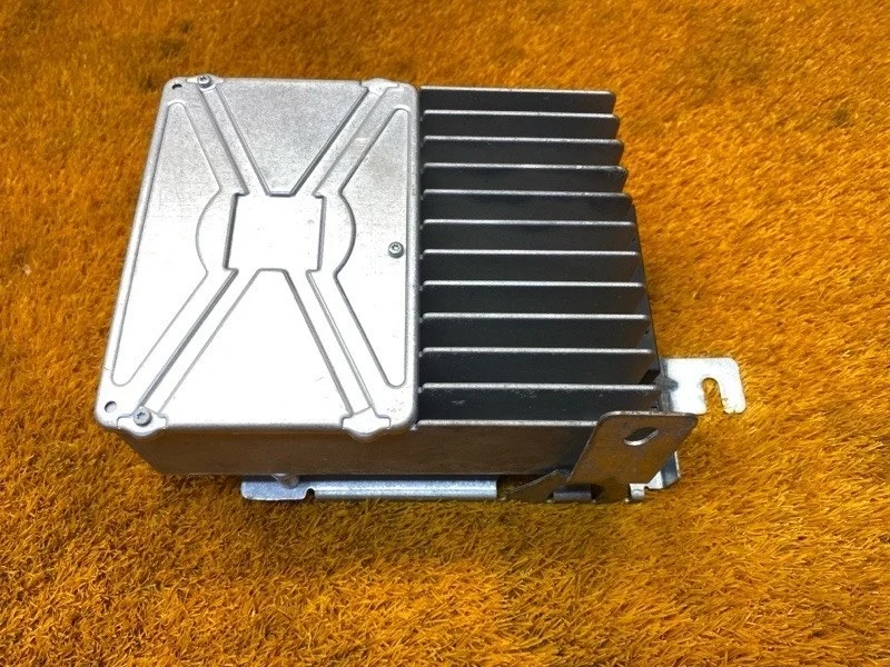 Усилитель звука Mercedes-Benz Gl-Class 2006 A2518209589 X164 273.923