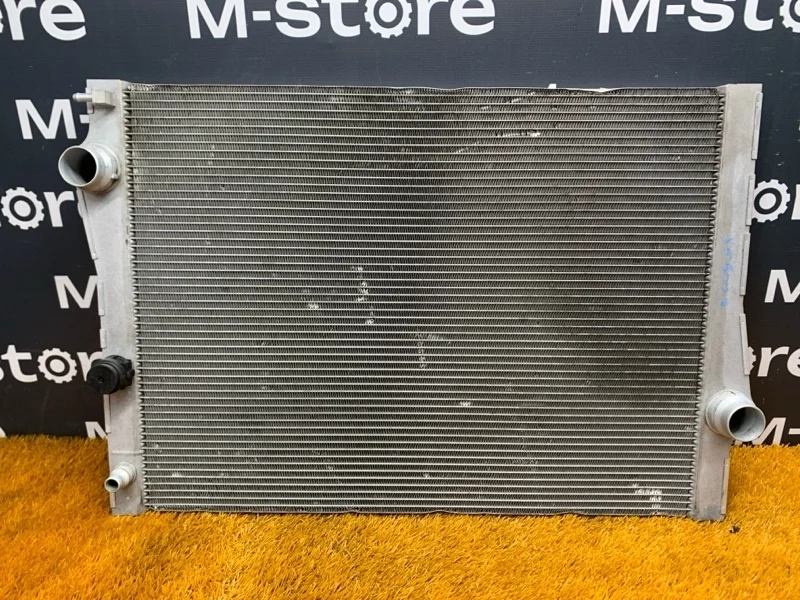 Радиатор ДВС Bmw X5 2013 17117807624 F15 N57D30A