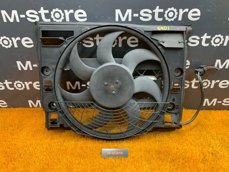 Вентилятор радиатора Bmw 3-Series 2003 17427525508 E46 M54B22 (226S1)