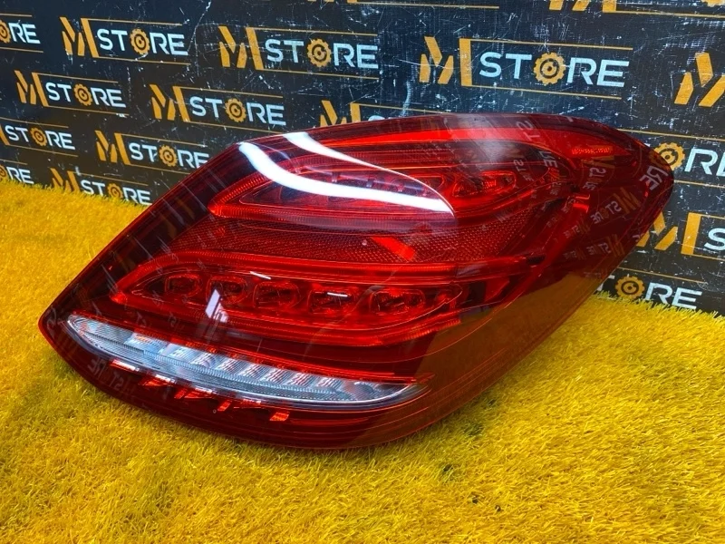 Фонарь задний Mercedes-Benz C-Class 2015 A2059061457 W205 274.910, правый