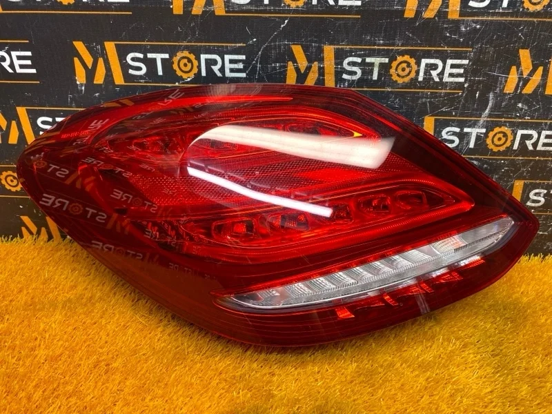 Фонарь задний Mercedes-Benz C-Class 2015 A2059061357 W205 274.910, левый