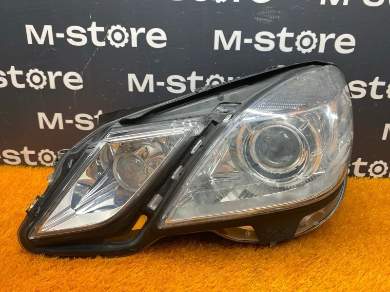 Фара Mercedes-Benz E-Class 2010 A2128204061 W212 642.850, левая