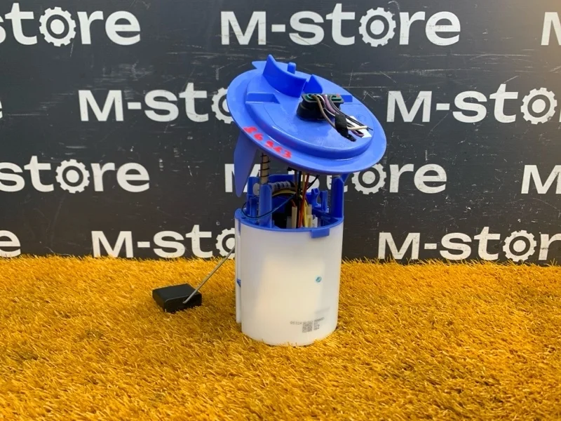 Бензонасос Mercedes-Benz E-Class 2013 A2184700094 W212 276.952, правый