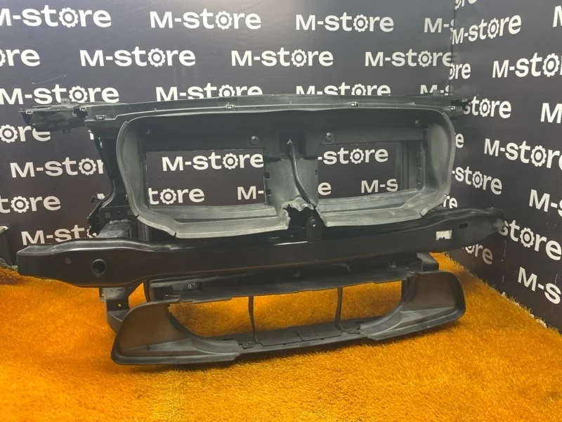 Рамка радиатора Bmw X1 2012 51642990178 E84 N20B20A