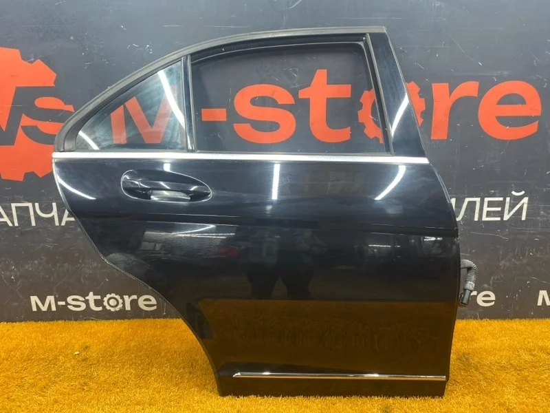 Дверь Mercedes-Benz C-Class 2010 A2047300205 W204 271.860, задняя правая
