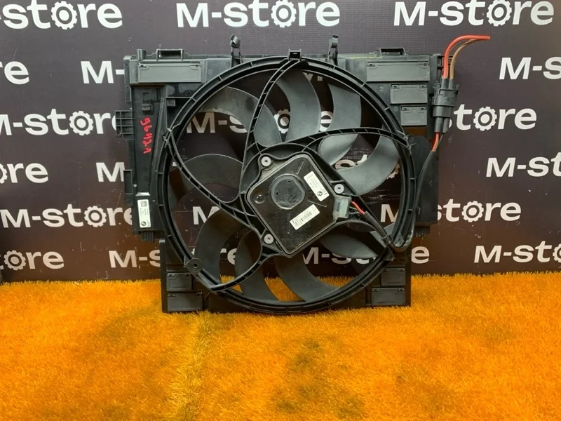 Вентилятор радиатора Bmw 5-Series 2012 17418642161 F10 N20B20B