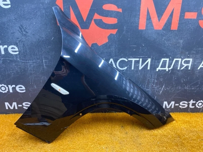 Крыло BMW X1 2012 41002993156 E84 N20B20A, переднее правое